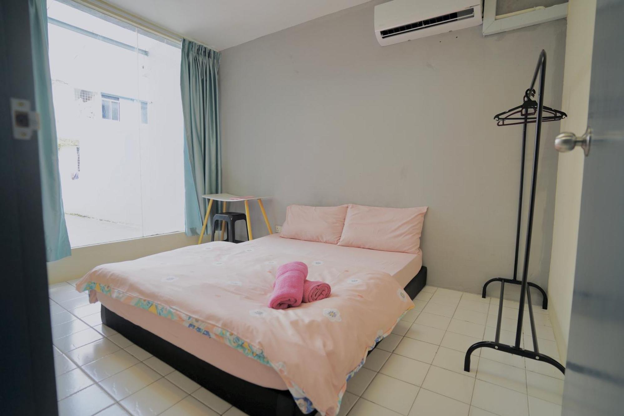 Swanling Kuching Hostel Buitenkant foto